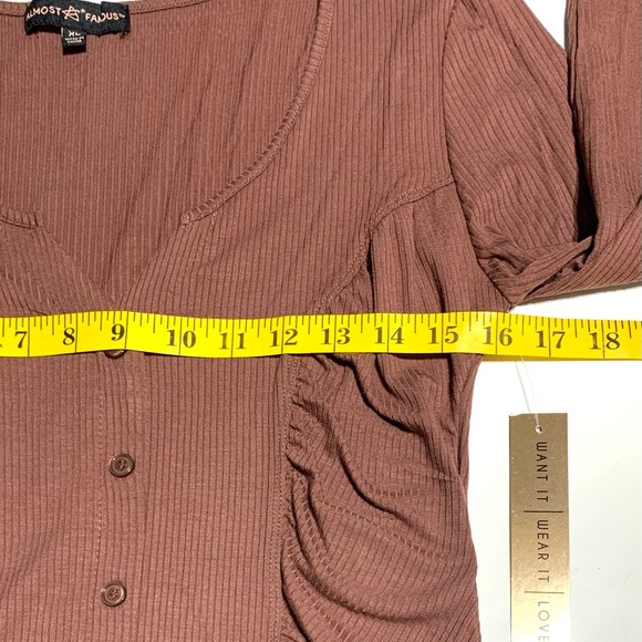 Almost Famous Brown Long Sleeves Top Size XL - Picture 7 of 8